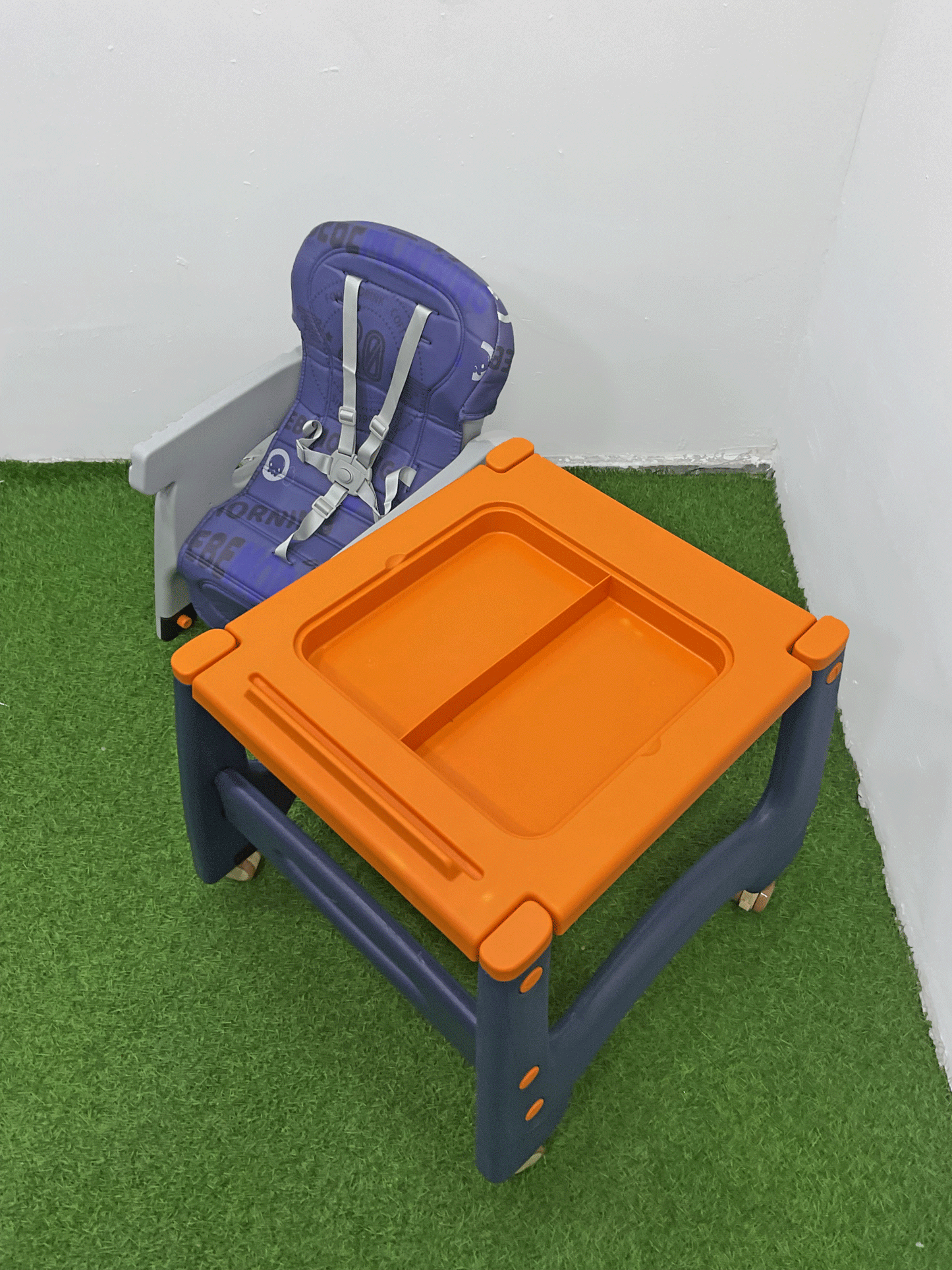 SILLA DE COMER CONVERTIBLE - KB035440