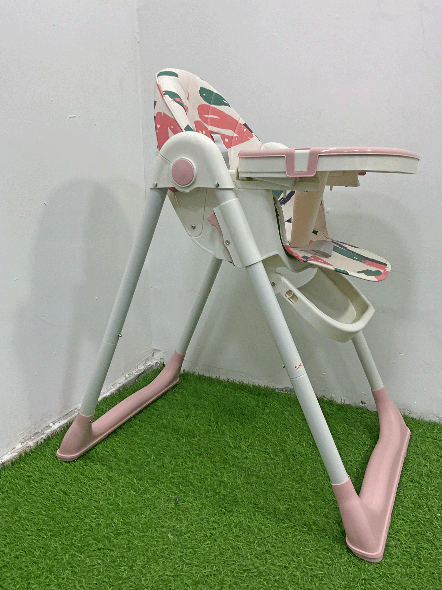 SILLA DE COMER PLEGABLE - KB059049