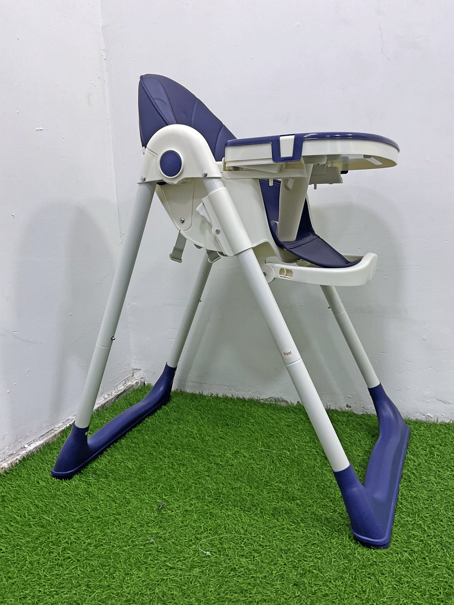 SILLA DE COMER PLEGABLE - KB059049