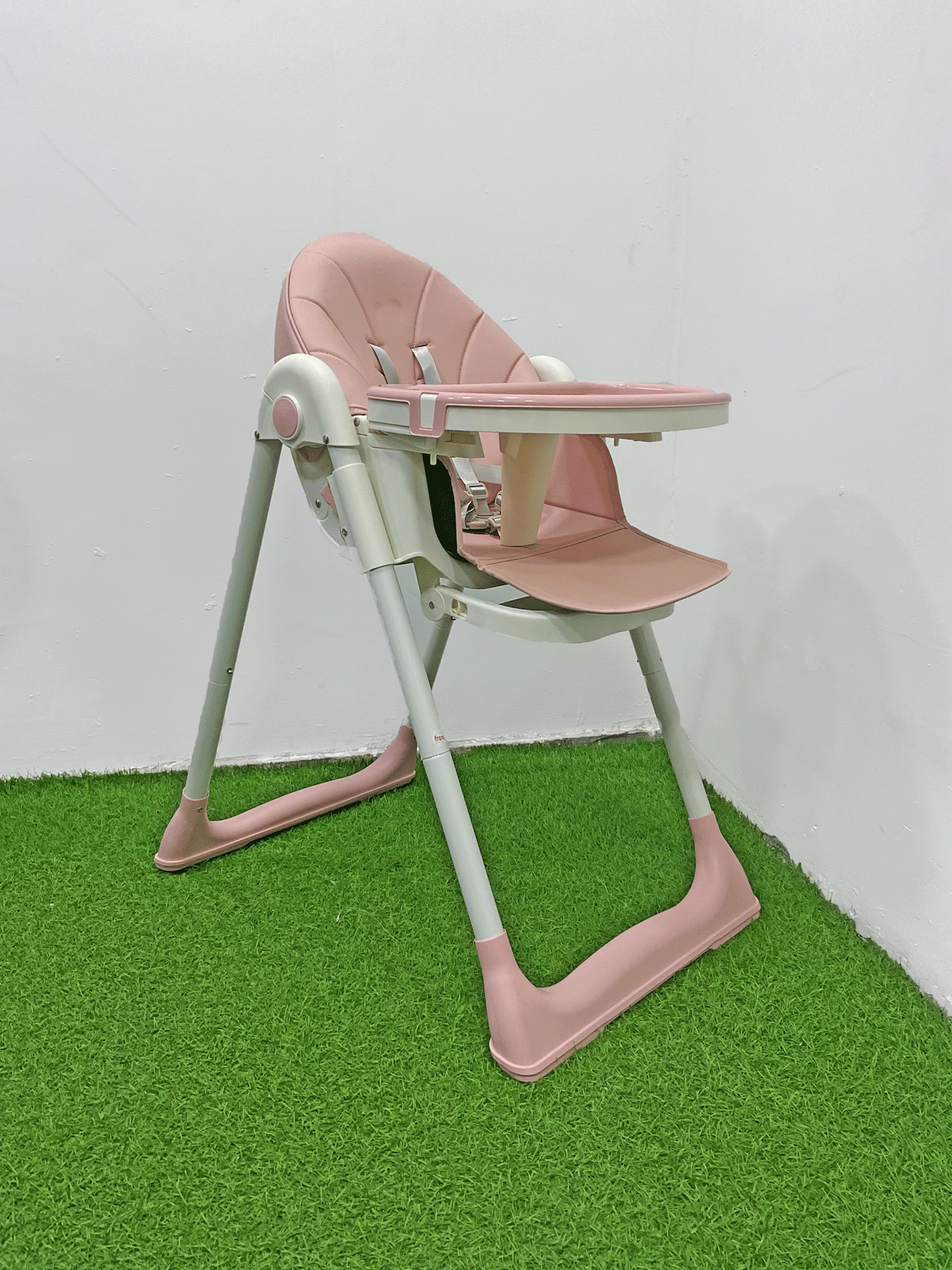 SILLA DE COMER PLEGABLE - KB059049