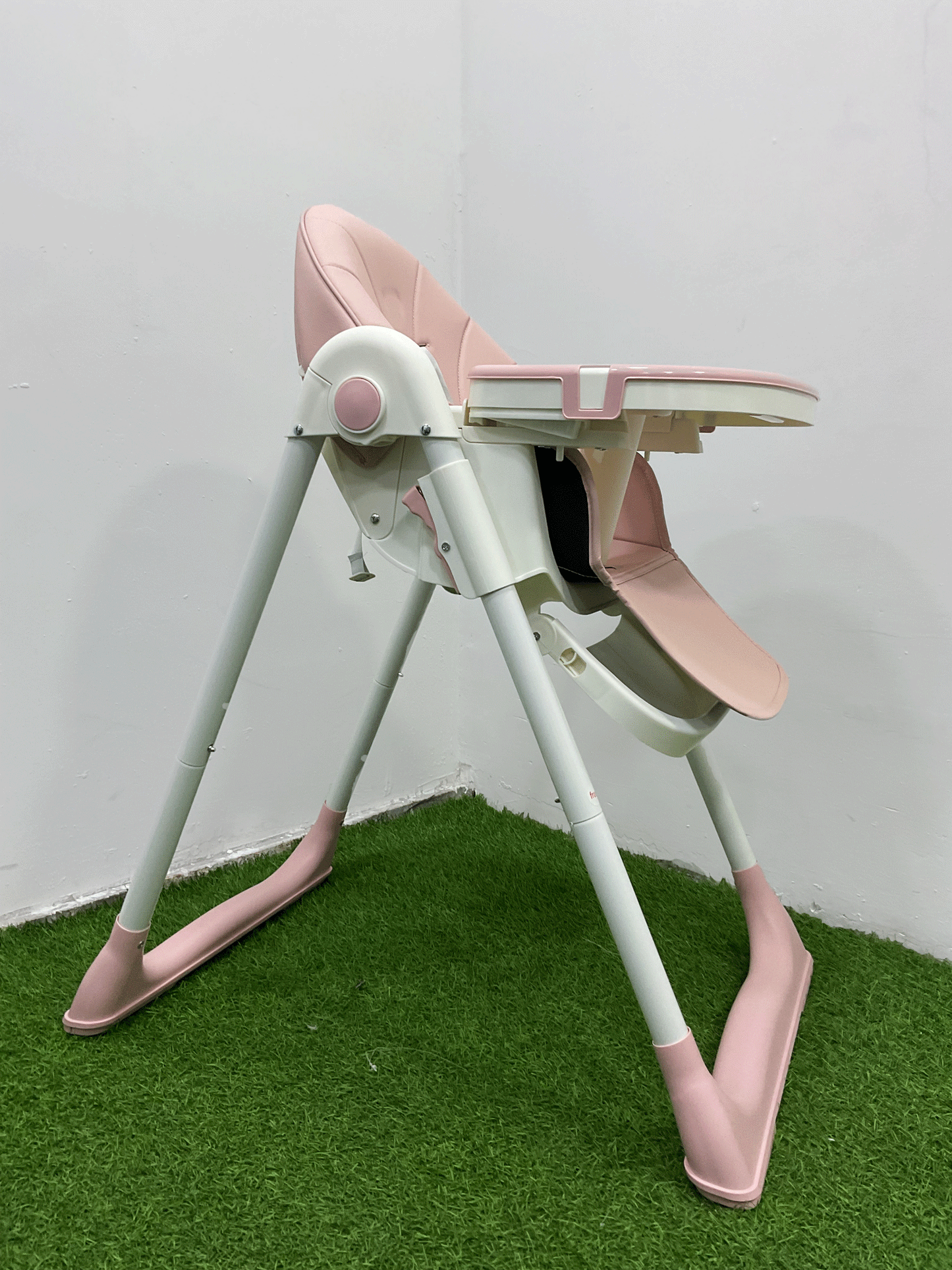 SILLA DE COMER PLEGABLE - KB059049