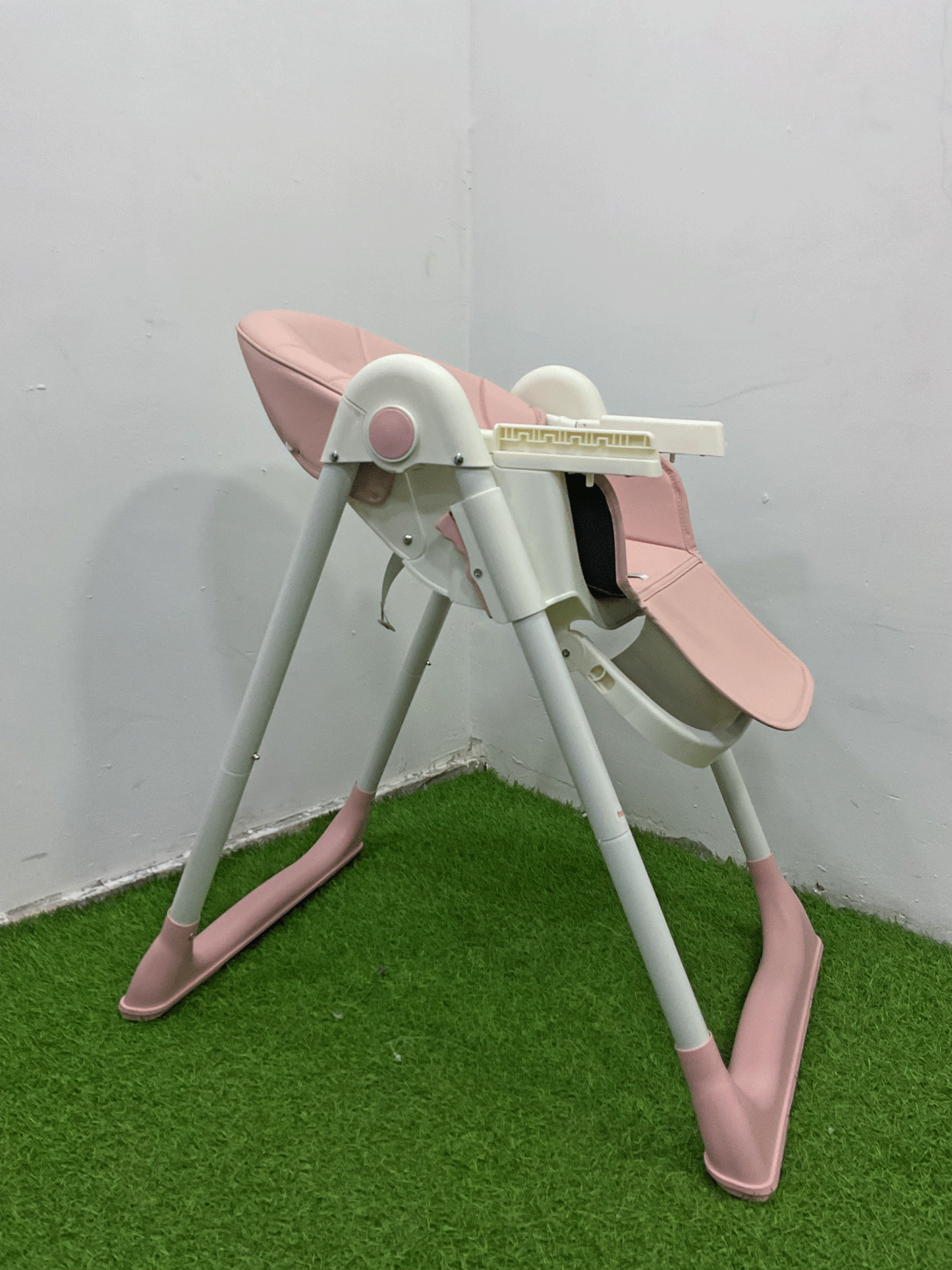 SILLA DE COMER PLEGABLE - KB059049