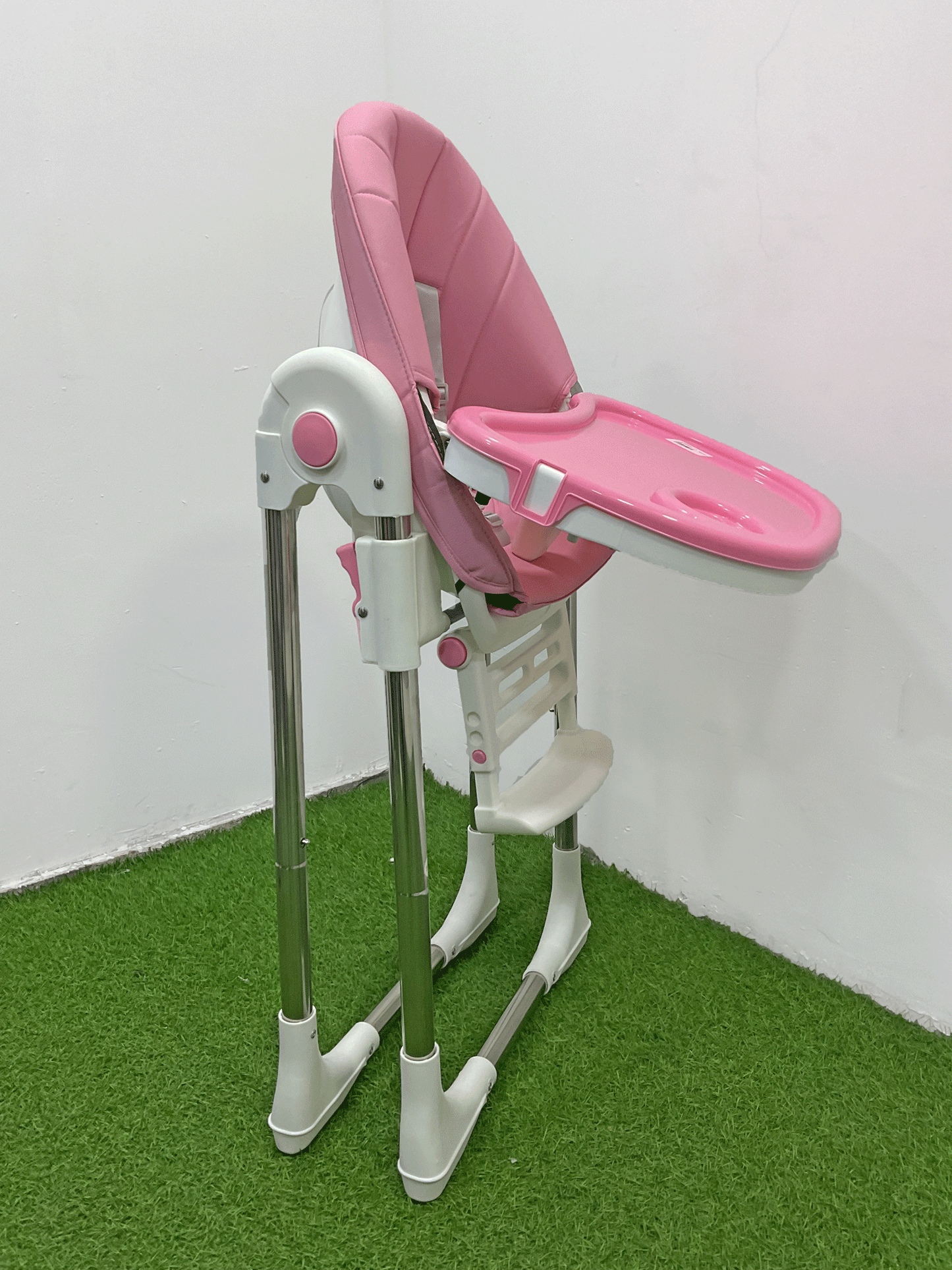 SILLA DE COMER PLEGABLE - KB059053