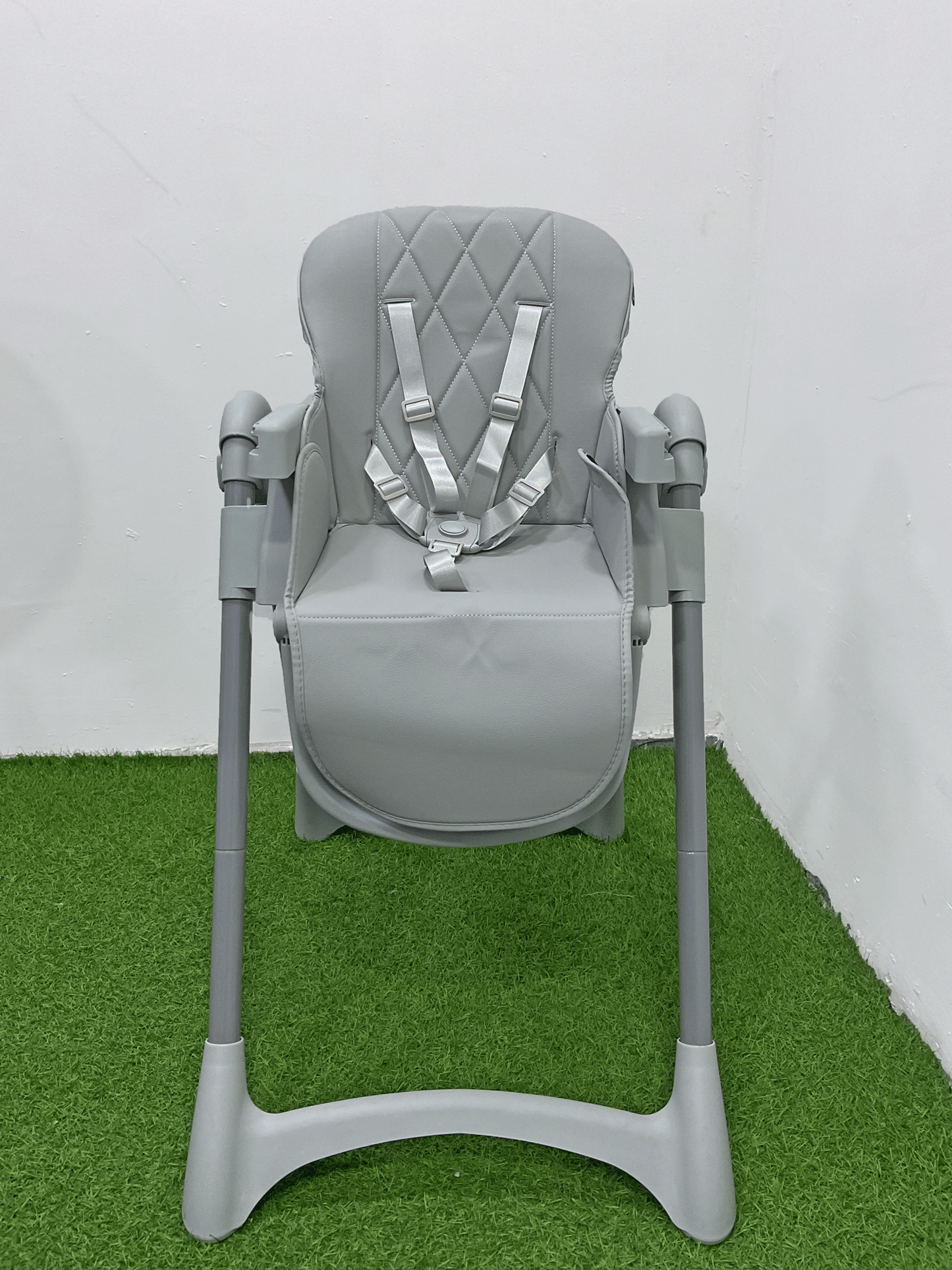SILLA DE COMER PLEGABLE - KB059298