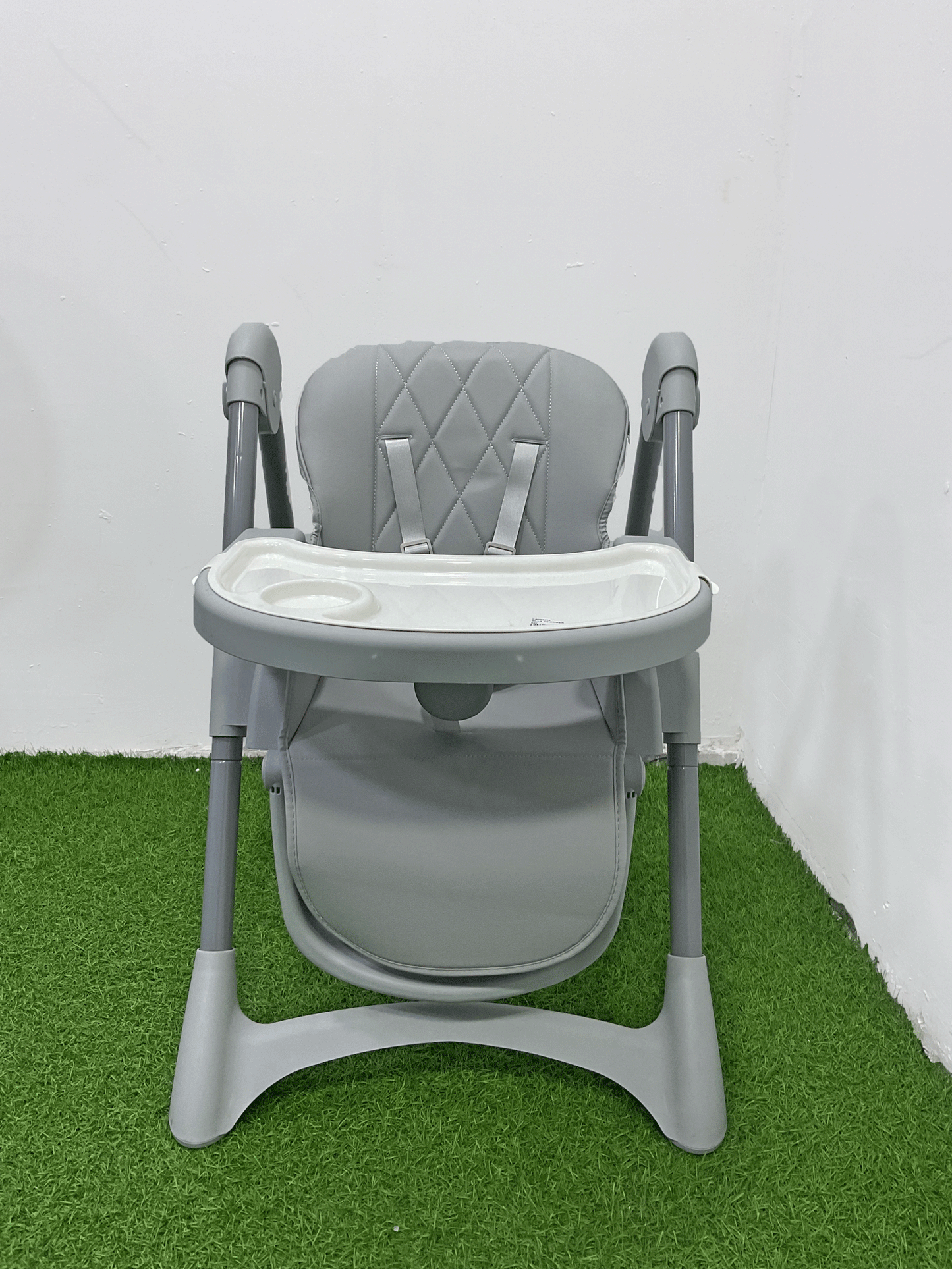 SILLA DE COMER PLEGABLE - KB059298