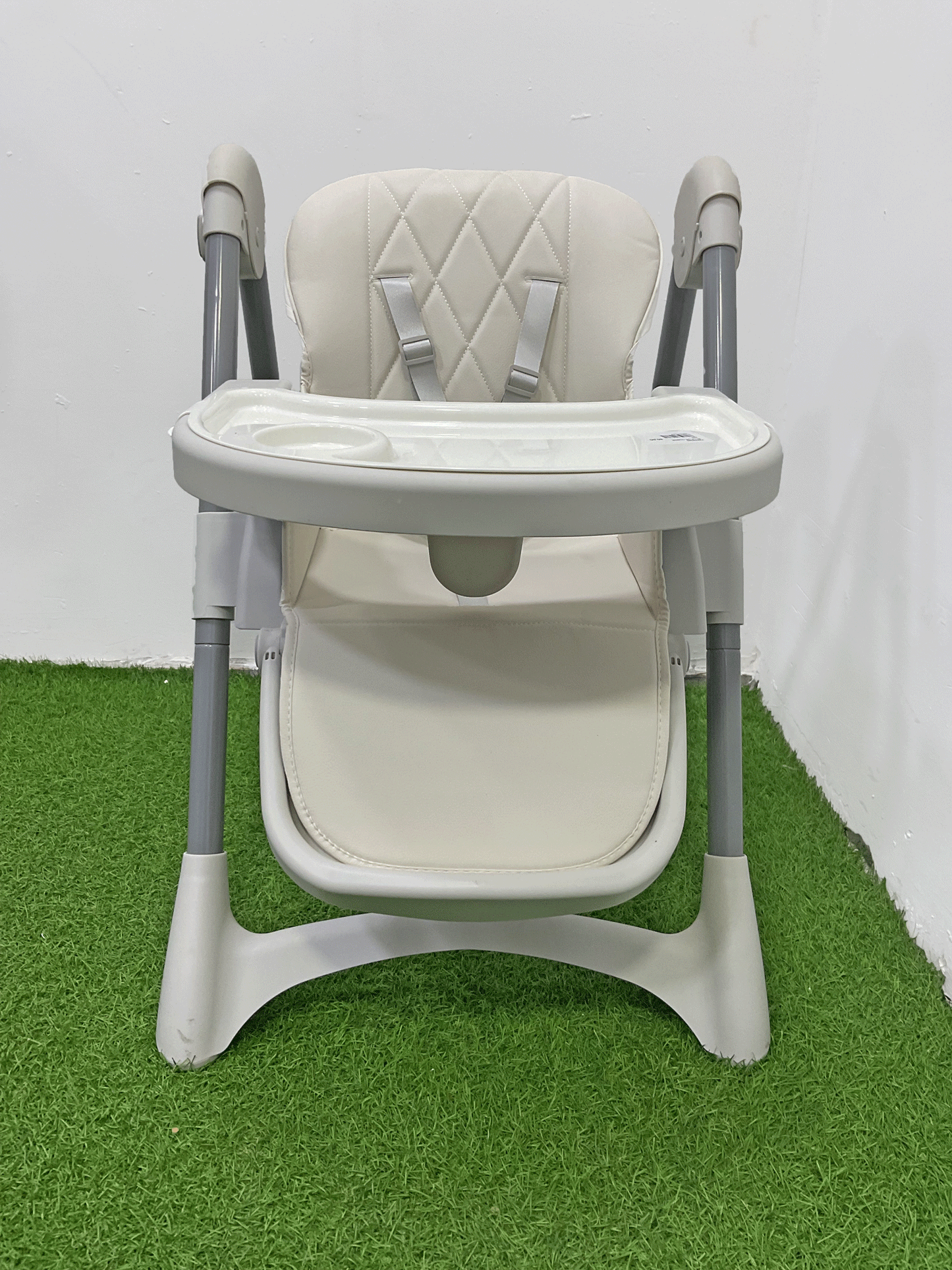 SILLA DE COMER PLEGABLE - KB059298