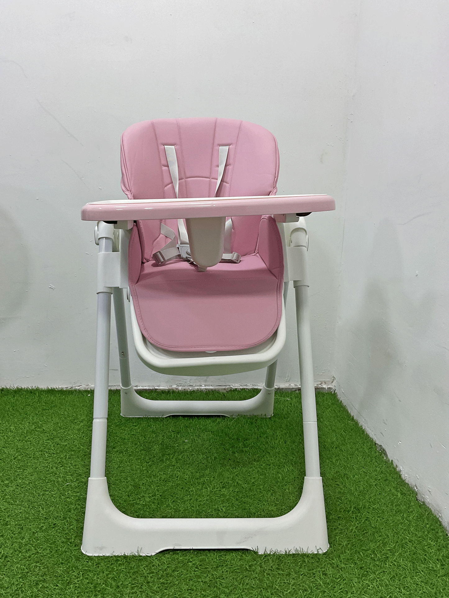 SILLA DE COMER PLEGABLE - KB035444