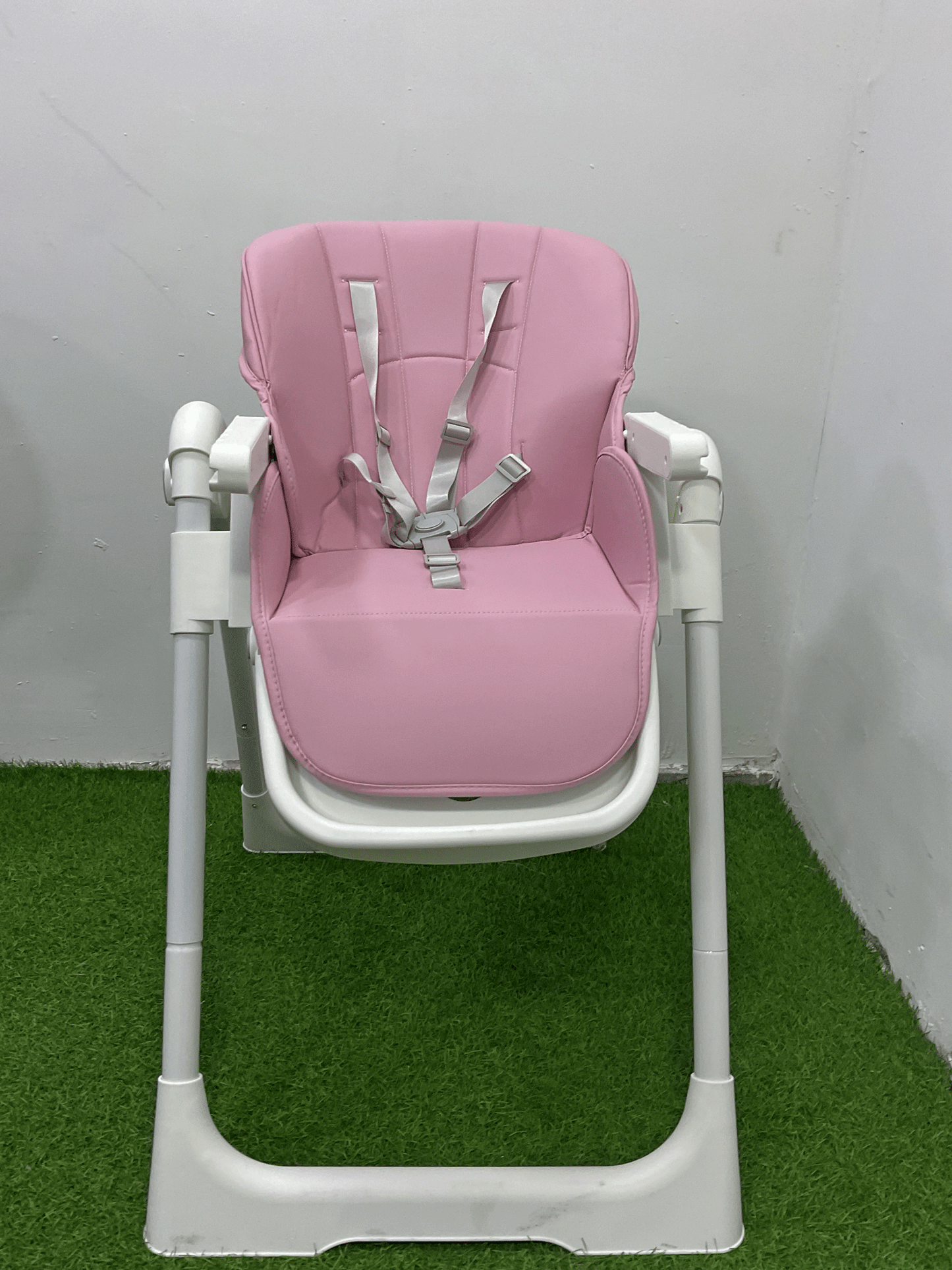 SILLA DE COMER PLEGABLE - KB035444