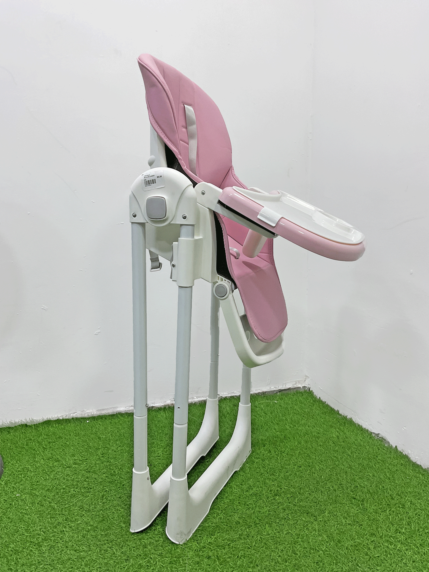 SILLA DE COMER PLEGABLE - KB035444