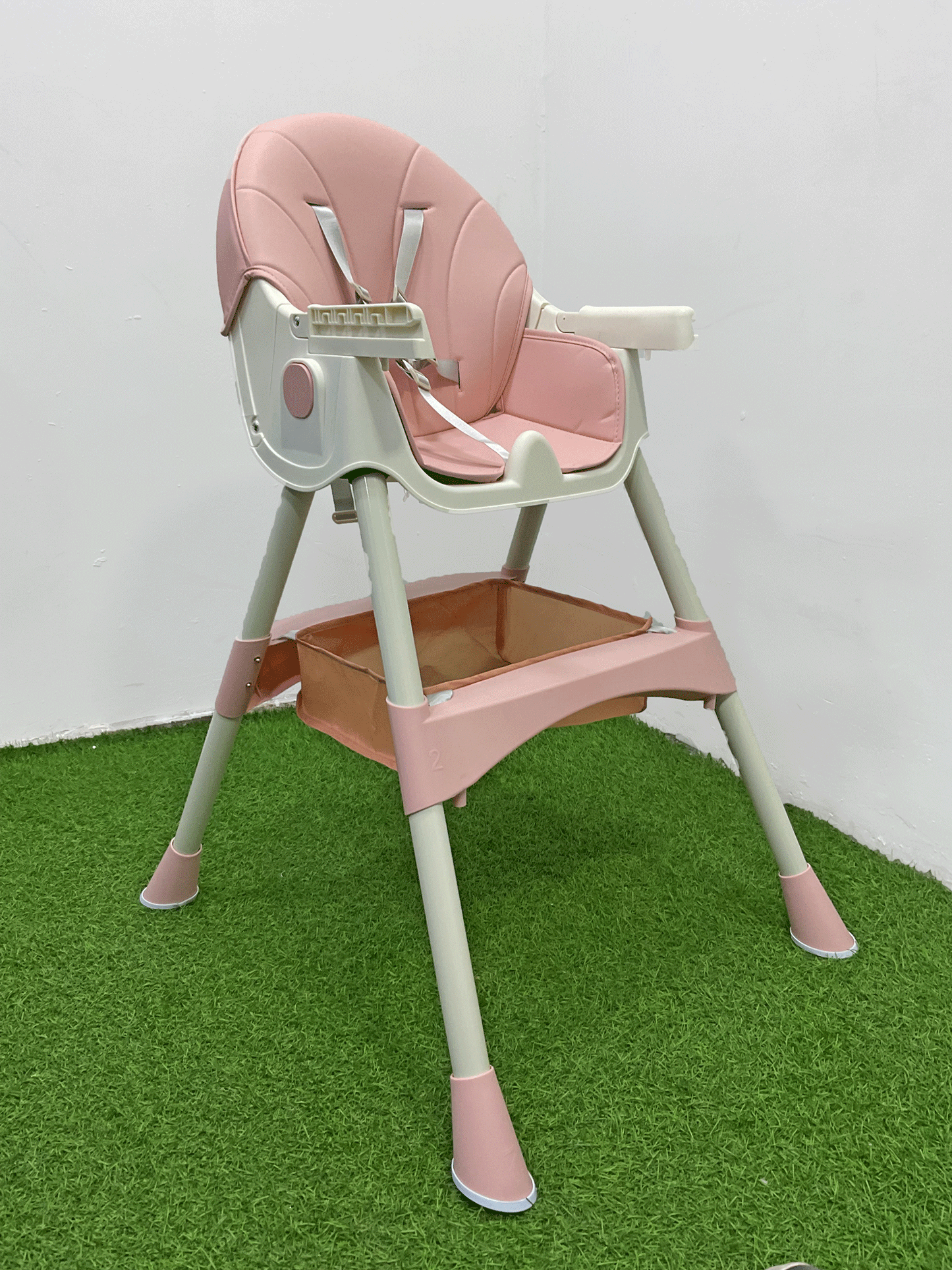 SILLA DE COMER PLEGABLE - KB035443