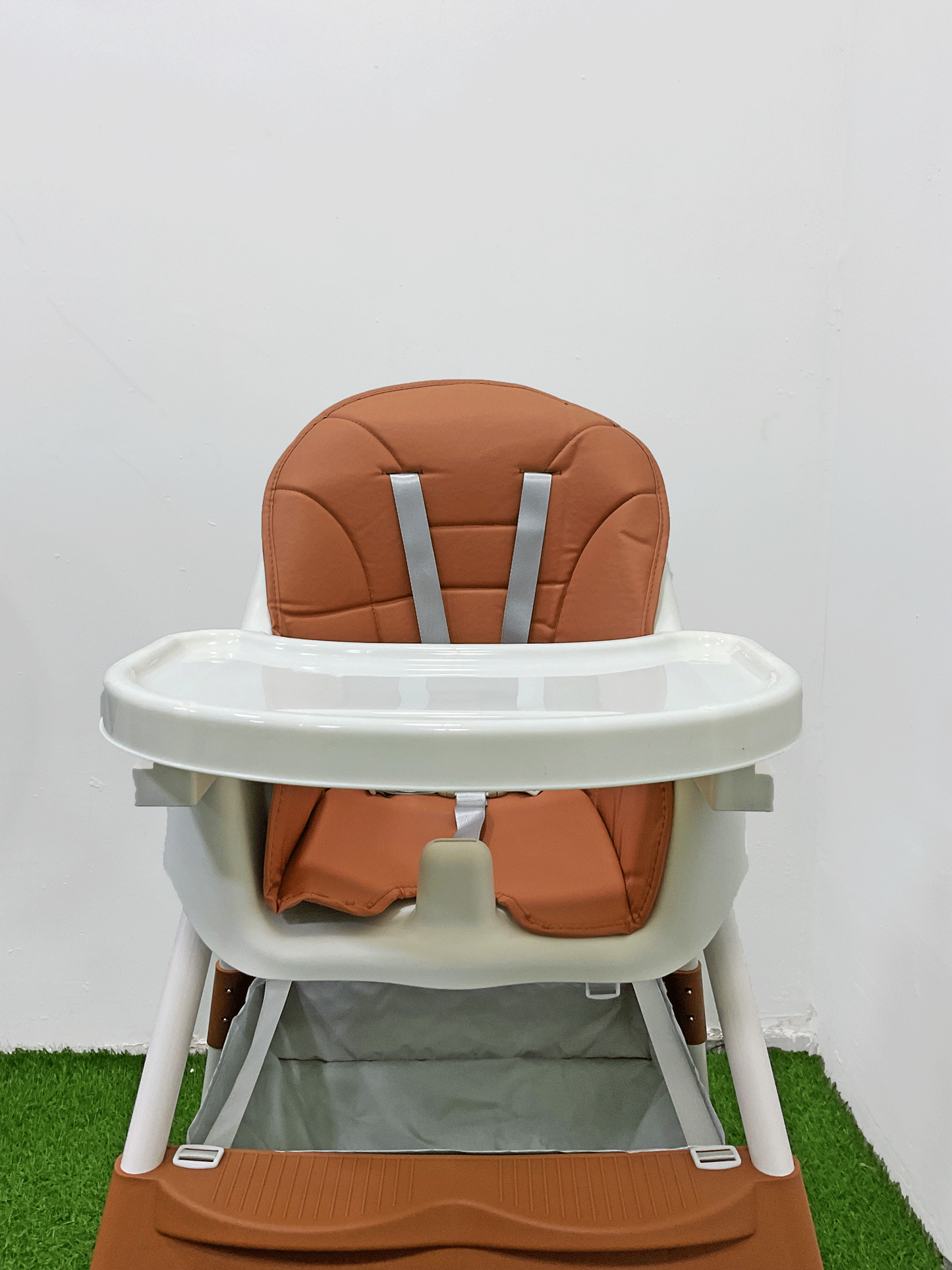 SILLA DE COMER PLEGABLE - KB059085