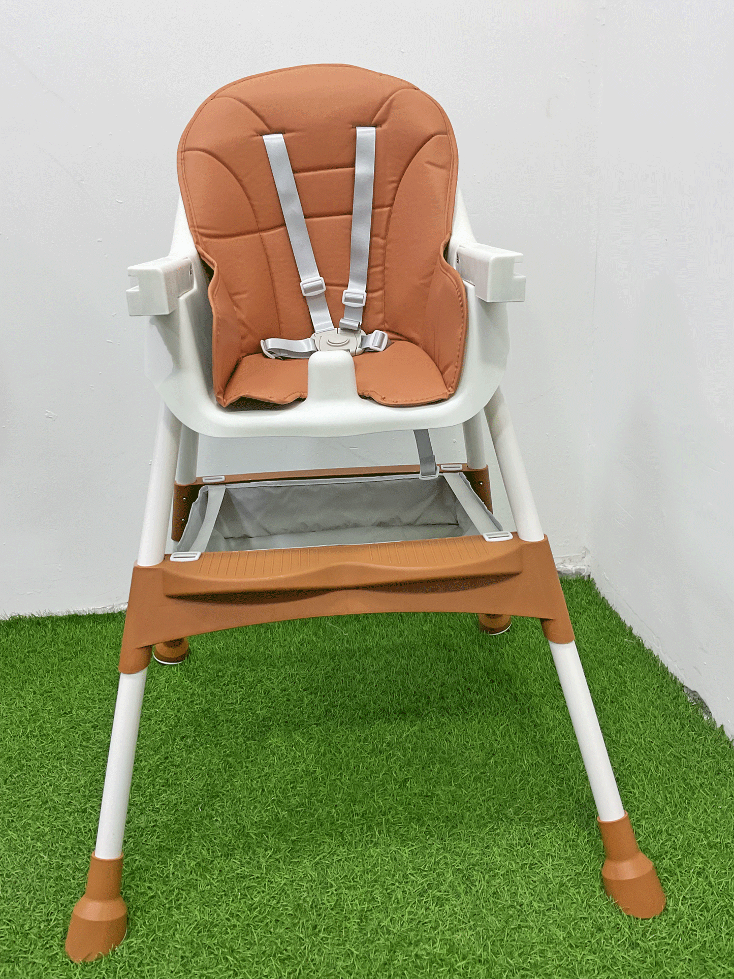 SILLA DE COMER PLEGABLE - KB059085