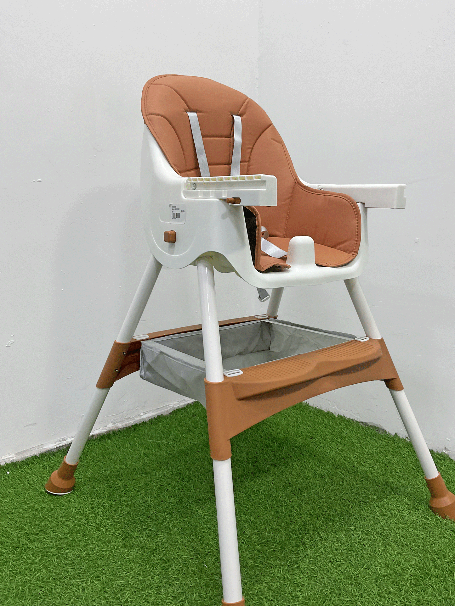 SILLA DE COMER PLEGABLE - KB059085