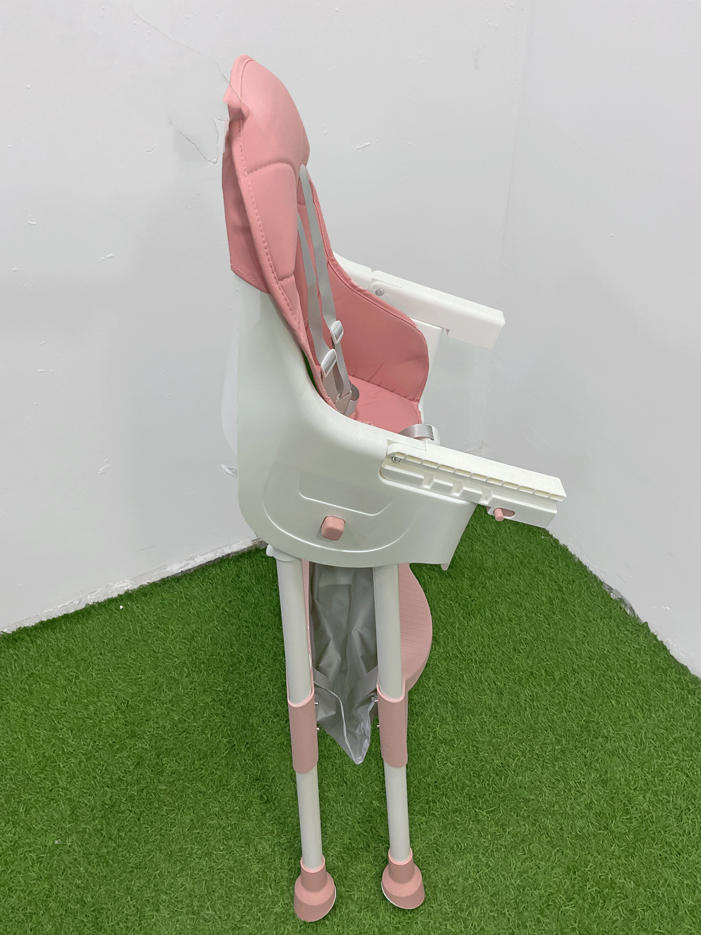 SILLA DE COMER PLEGABLE - KB059085