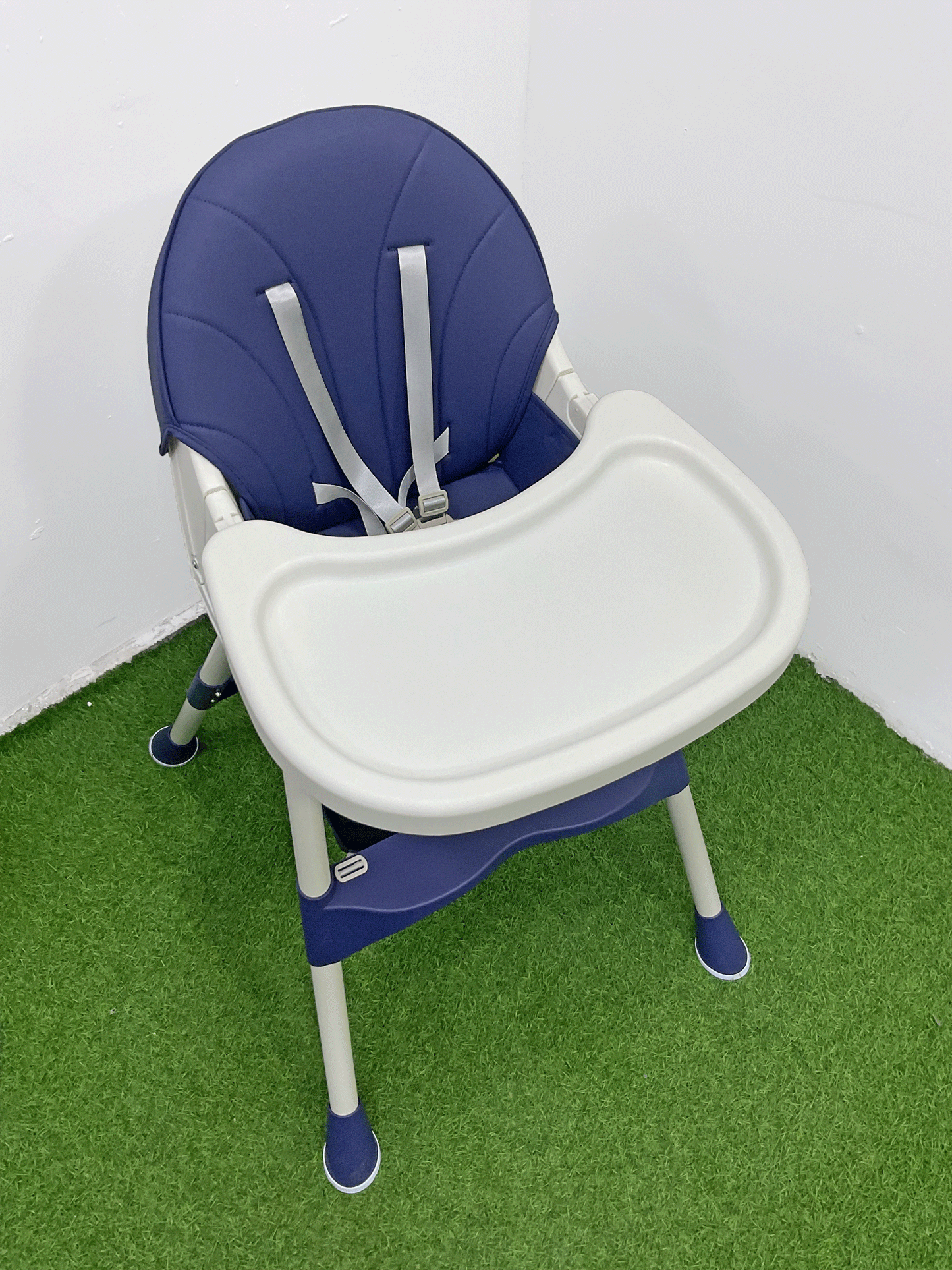 SILLA DE COMER PLEGABLE - KB035443