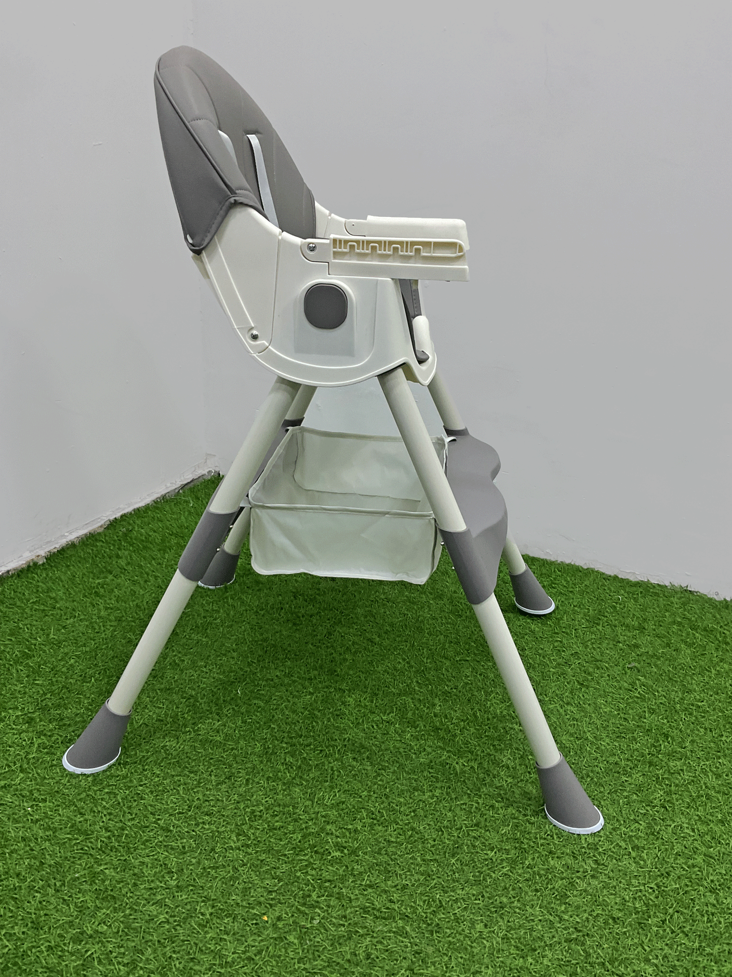SILLA DE COMER PLEGABLE - KB059056
