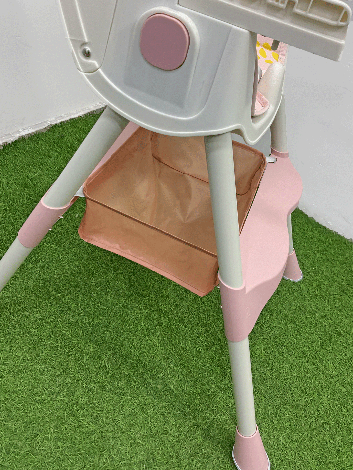 SILLA DE COMER PLEGABLE - KB059056