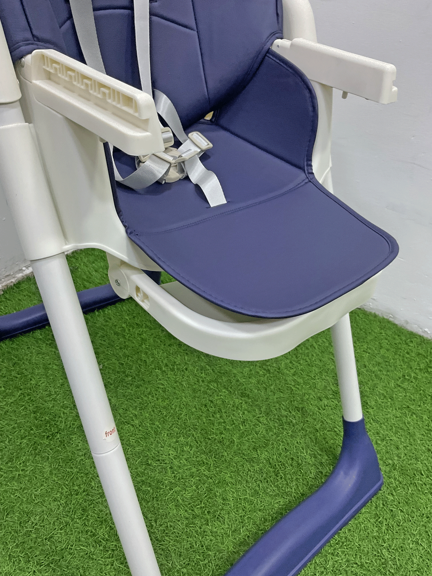SILLA DE COMER PLEGABLE - KB059055