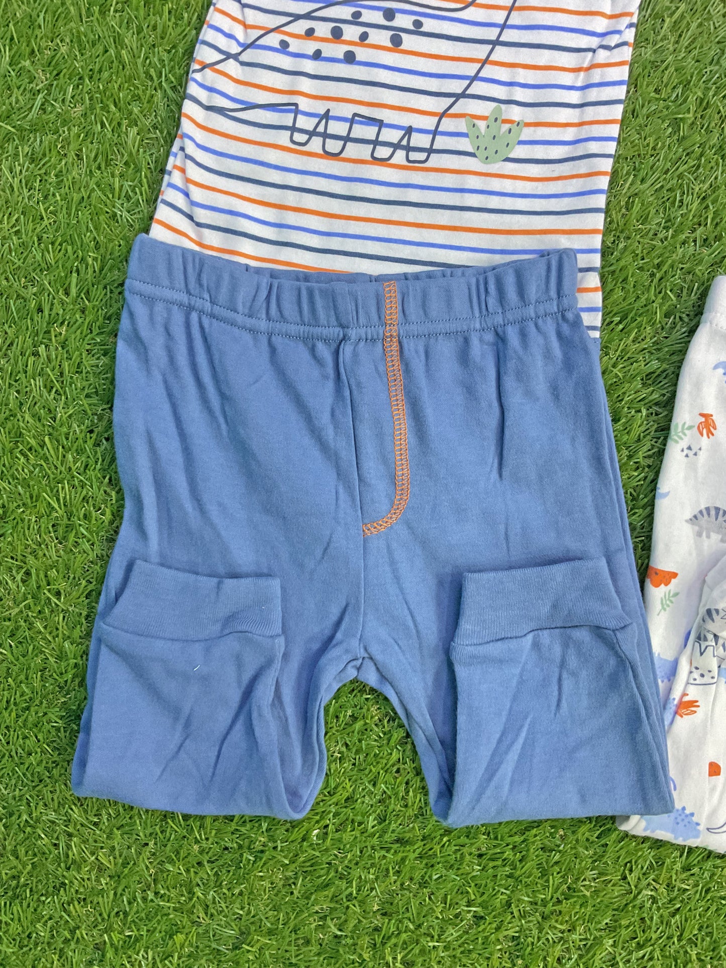 Conjunto de 4 piezas - D04616TT