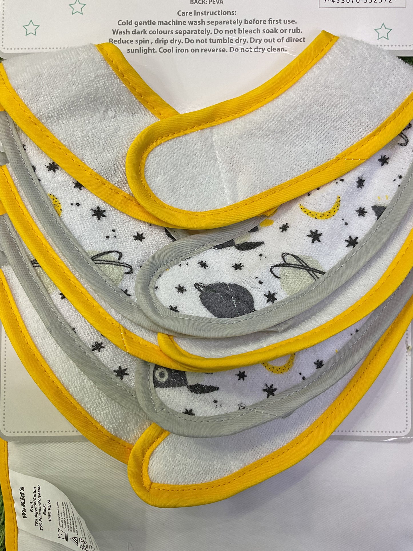 Set de baberos con temática espacial - A77132