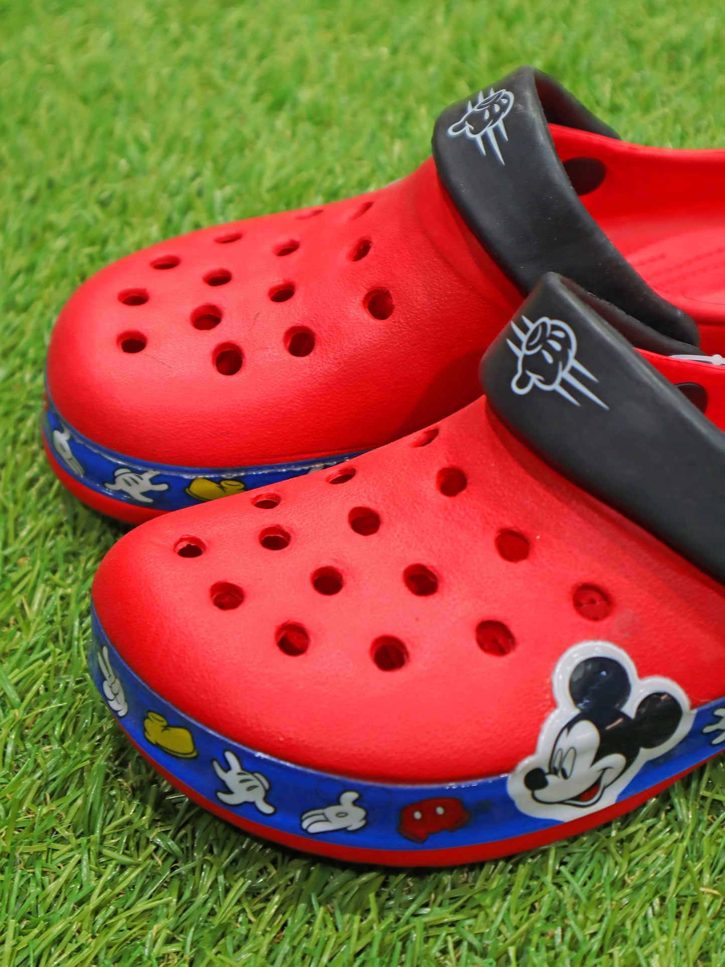 Cholas cross de mickey - D8MK57CR