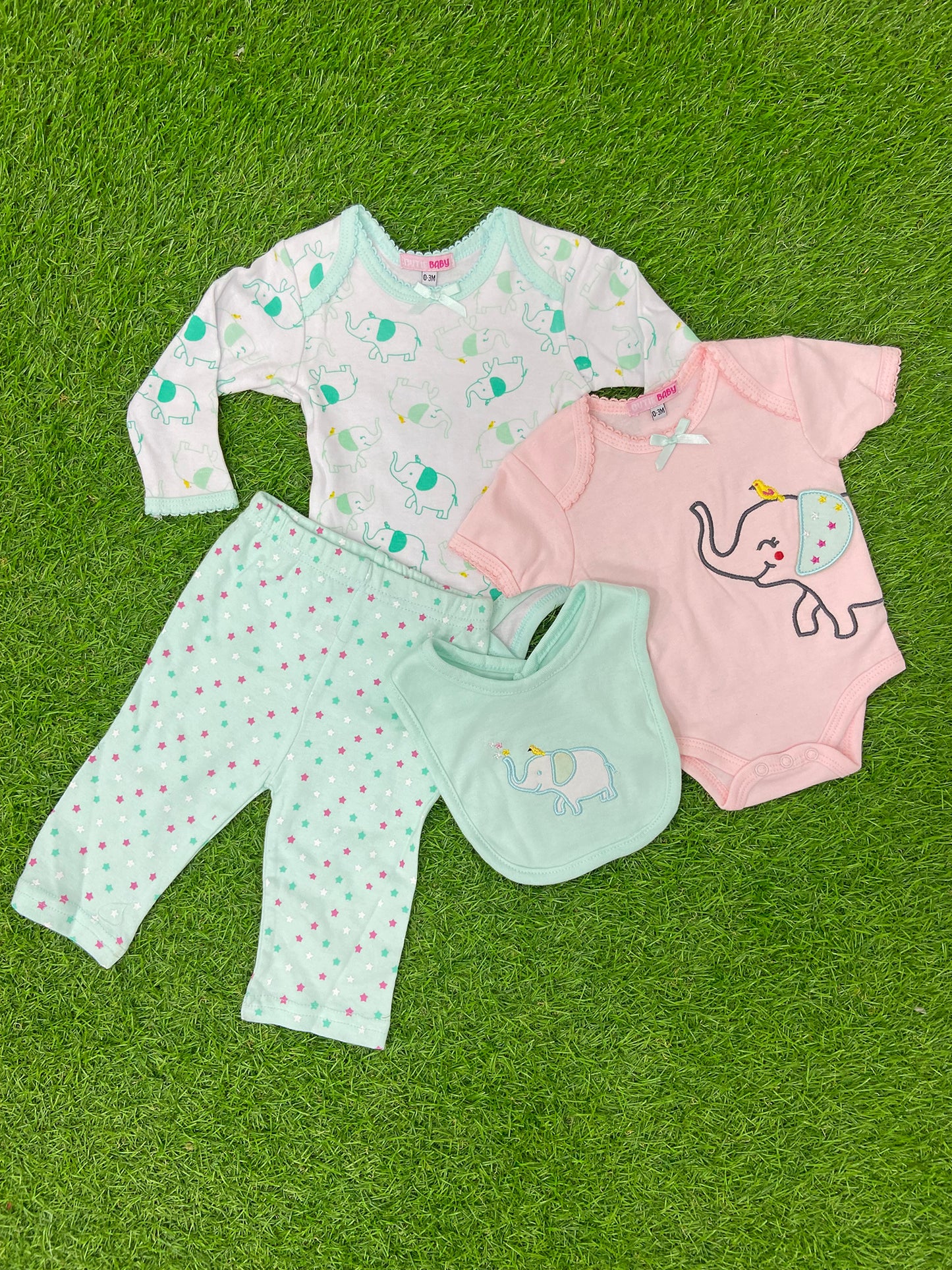 Set de 4 piezas para bebe - 02530870