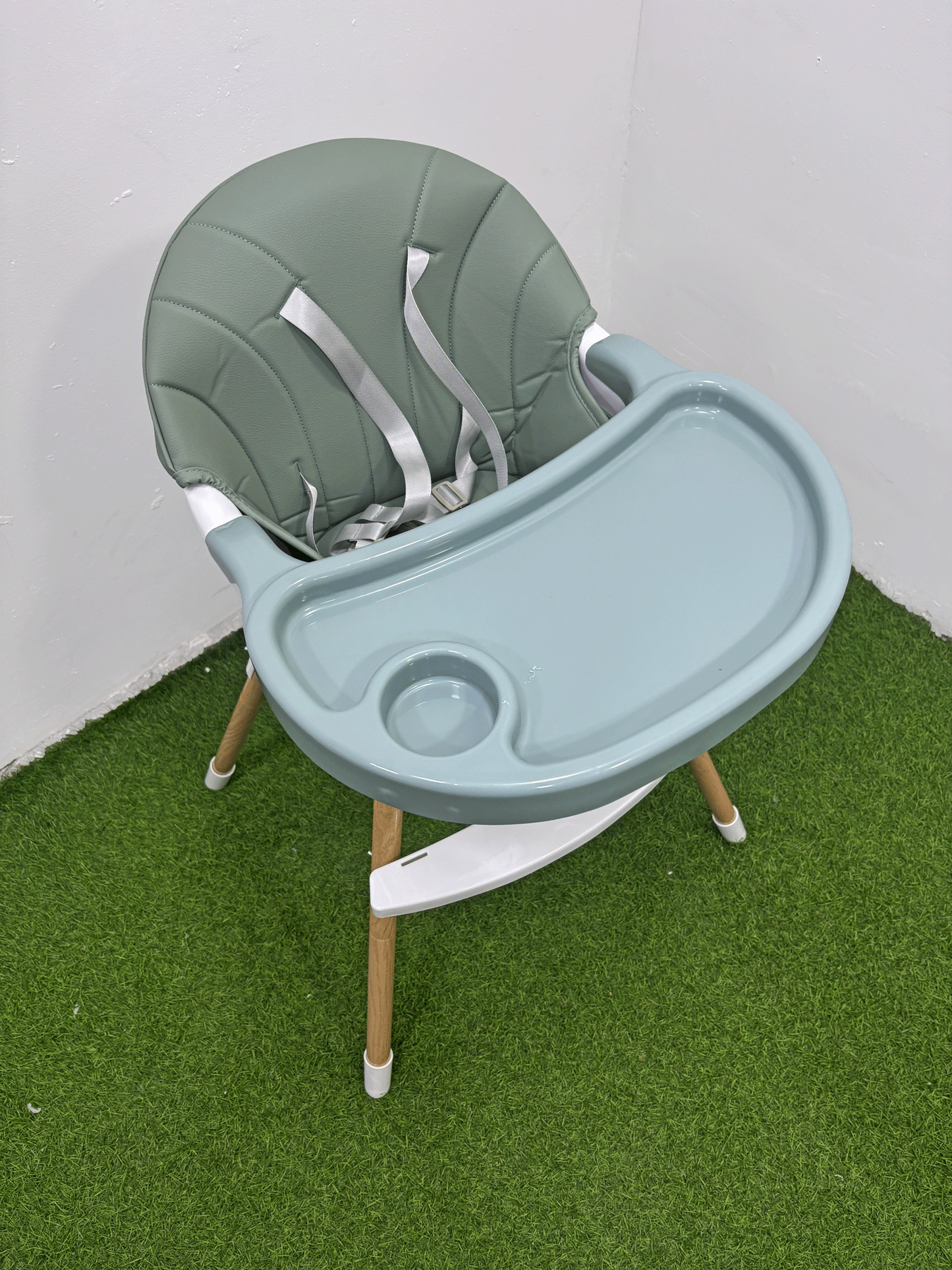 SILLA DE COMER - KB059084