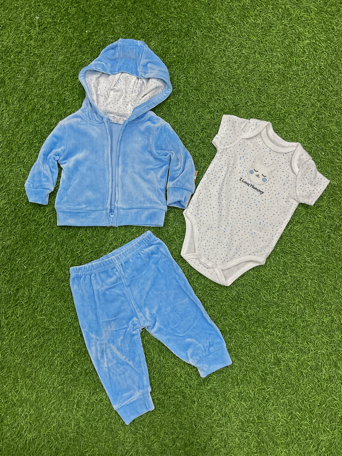 Conjunto de tres piezas - S010138GB