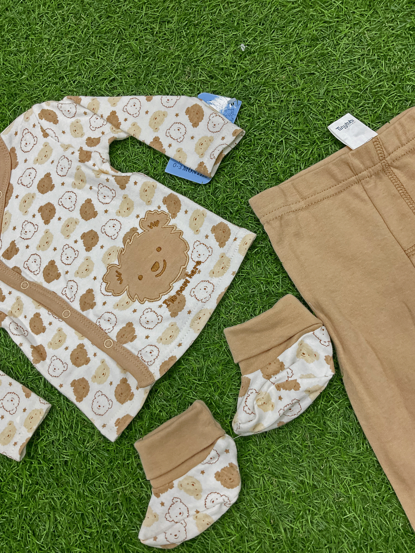 Conjunto de tres piezas - D95037TT
