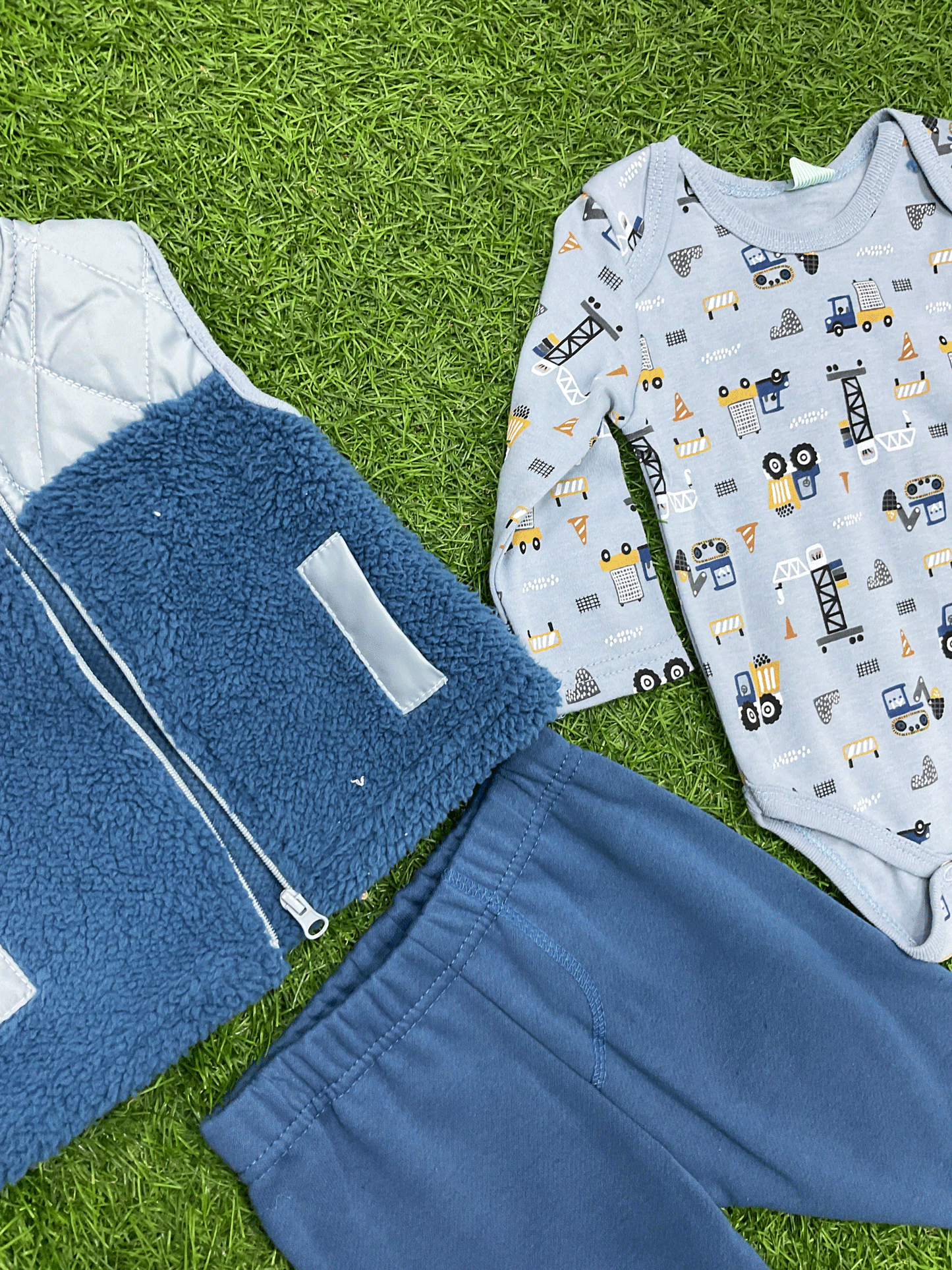 Conjunto de tres piezas - 2900311