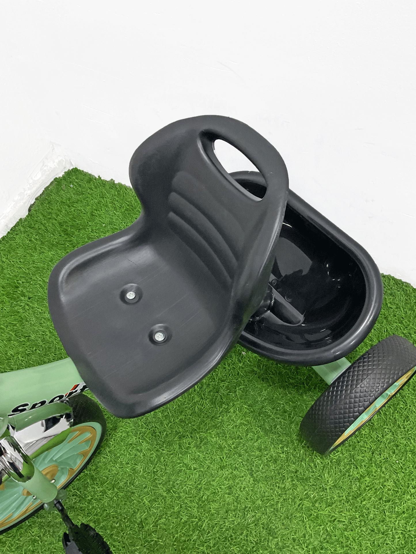 TRICICLO - HX44
