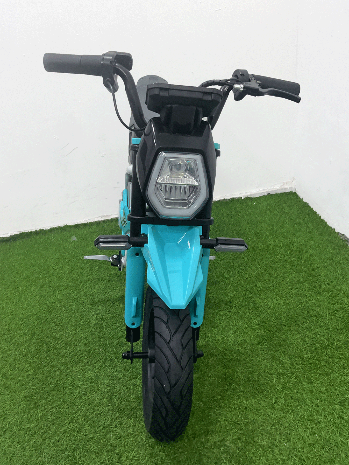 MOTO ELECTRICA - 8M011