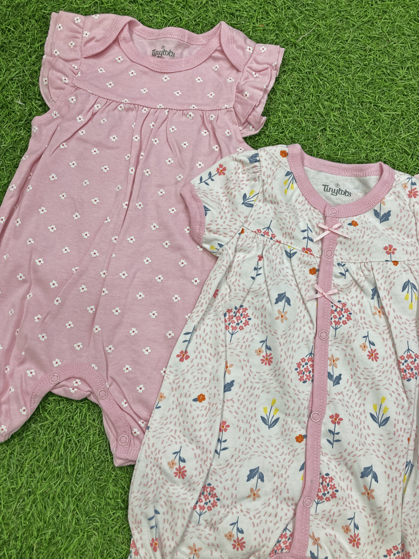 SET DE 2 PIEZAS - D84379TT