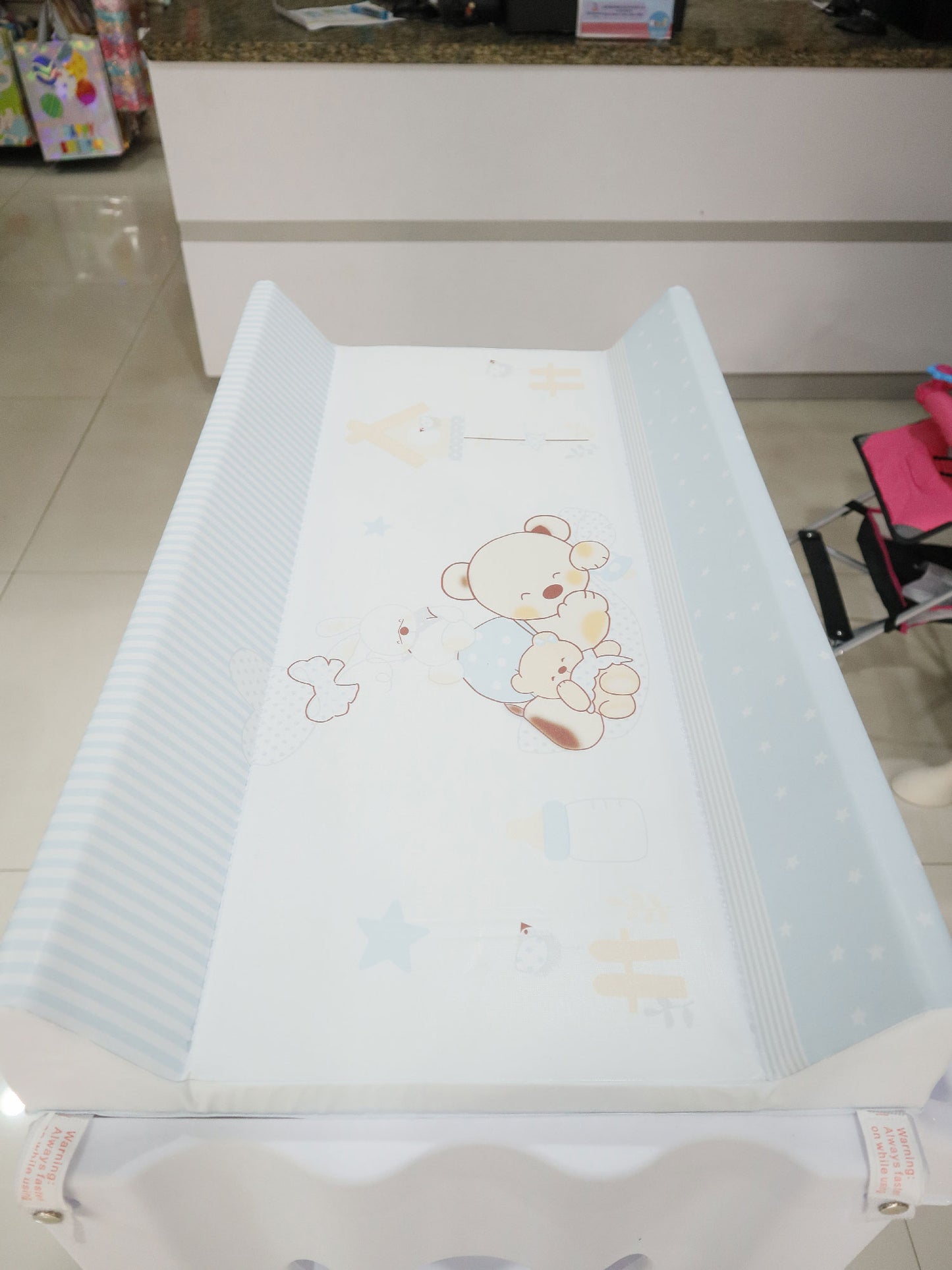 Bañera con cambiador - BTB5255