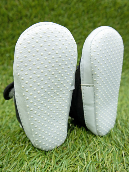 Zapatos anti resbalantes tipo deportivos - 26310841