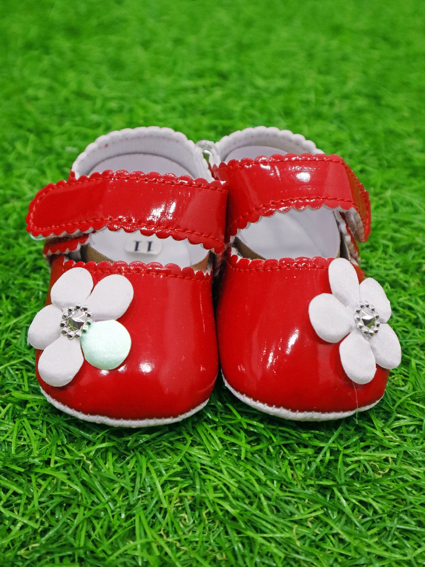 Zapatos y cintillo para bebe - 84832