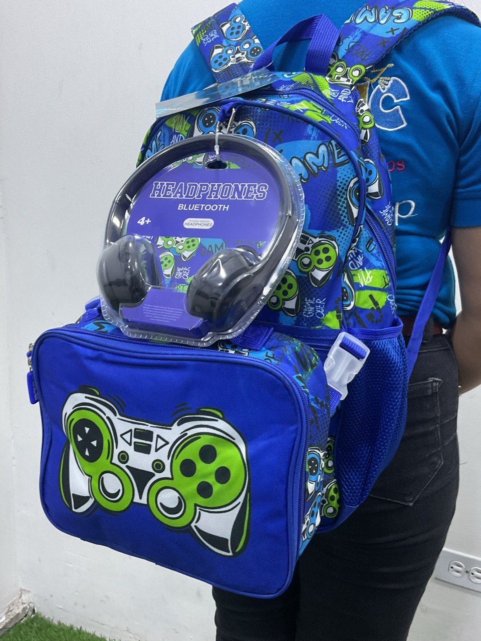 SET DE BOLSO+LONCHERA+AURICULARES - 4247206