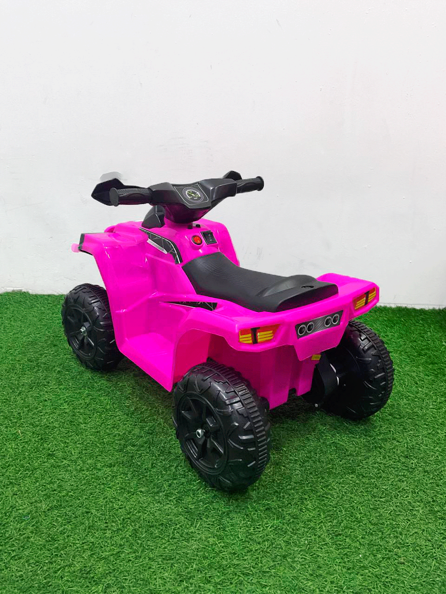 CUATRIMOTO PEQUEÑA - JMB116