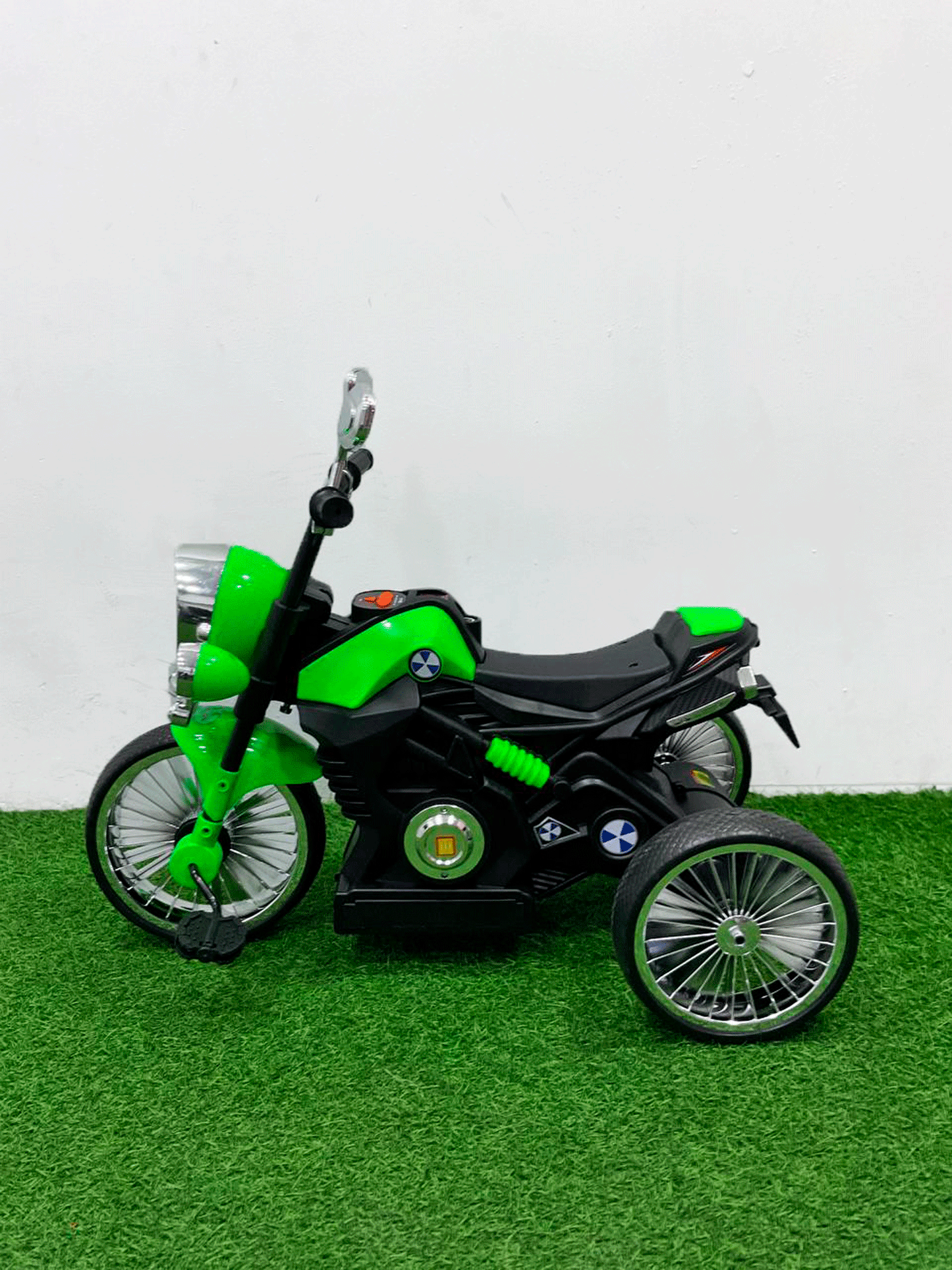 TRICICLO DE MOTO - JTRZ617