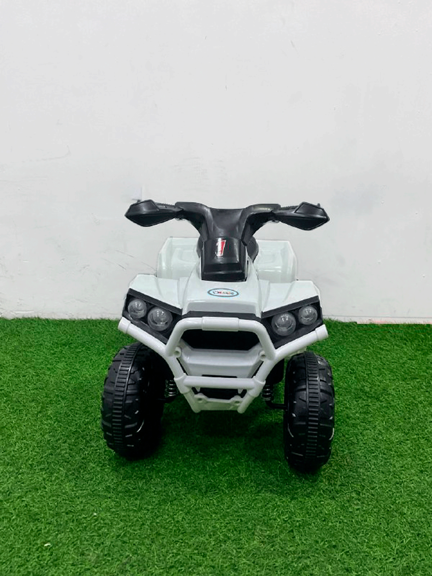 CUATRIMOTO PEQUEÑA - JMB116
