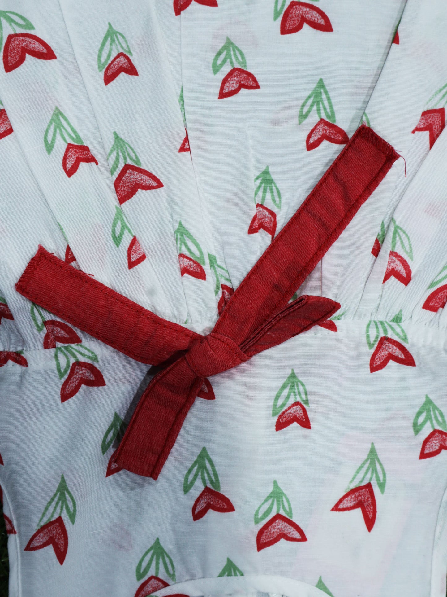 Vestido de rosas con lazo - 2540