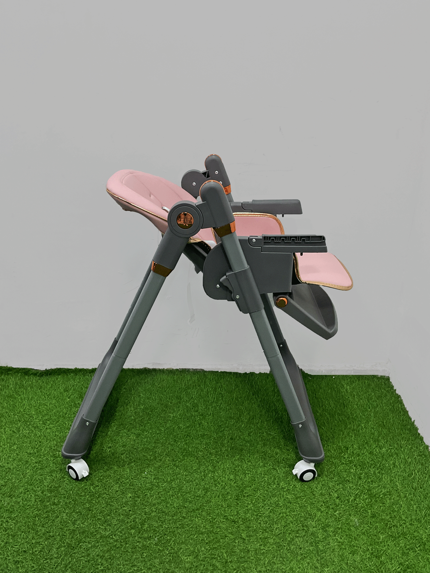 SILLA DE COMER PLEGABLE - BA9000
