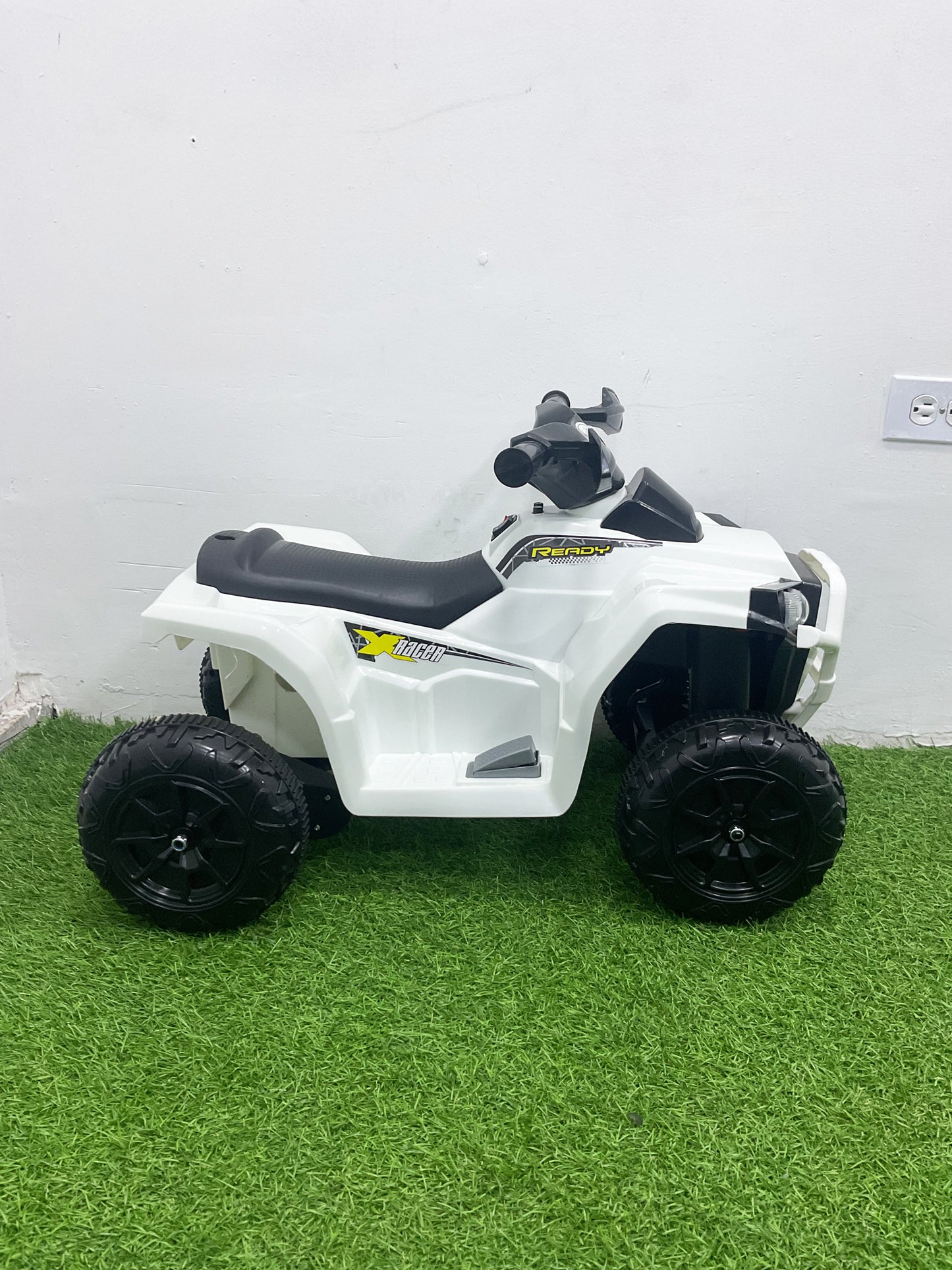CUATRIMOTO PEQUEÑO - JMB116