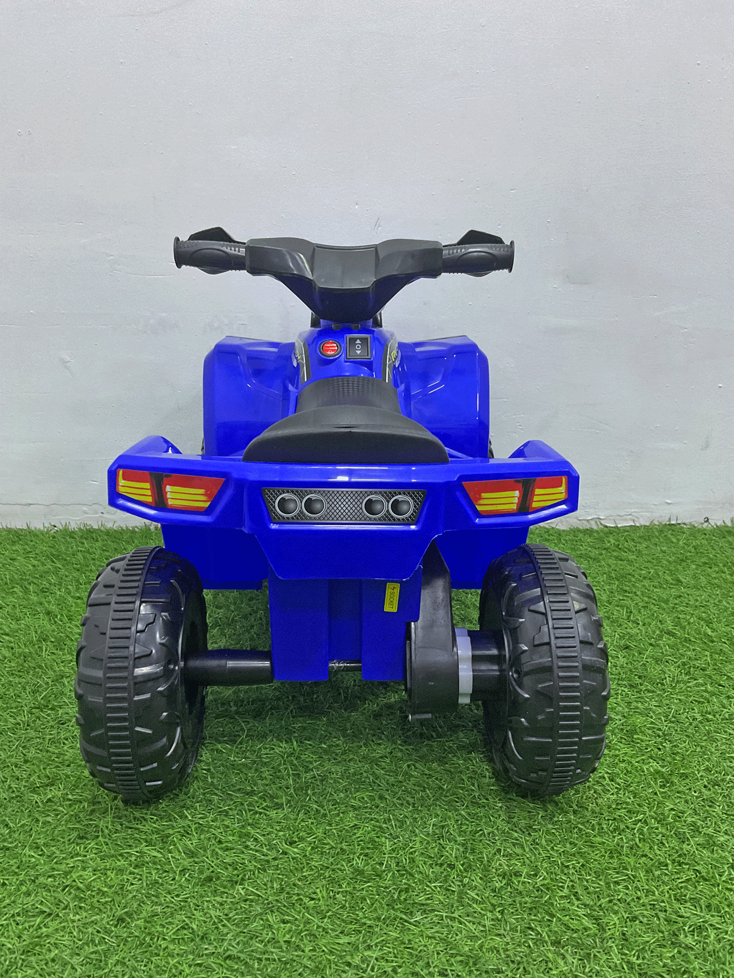 CUATRIMOTO PEQUEÑO - JMB116