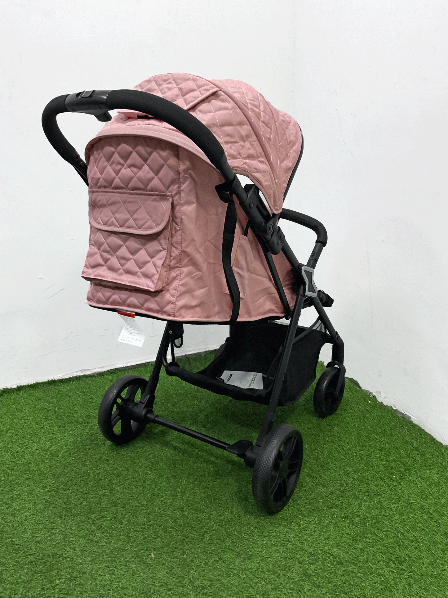 COCHE CON PORTA BEBE - 300DPINK