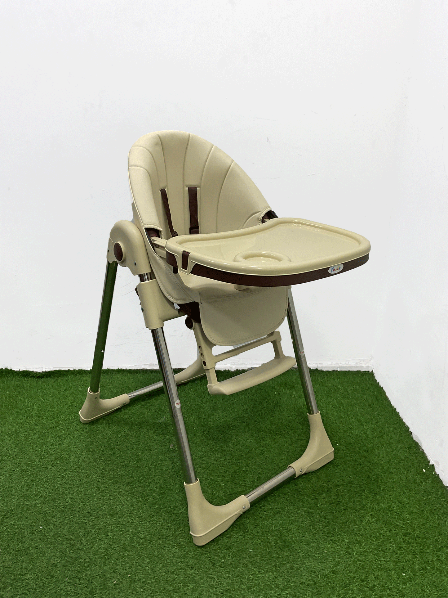 SILLA DE COMER PLEGABLE - KB059053