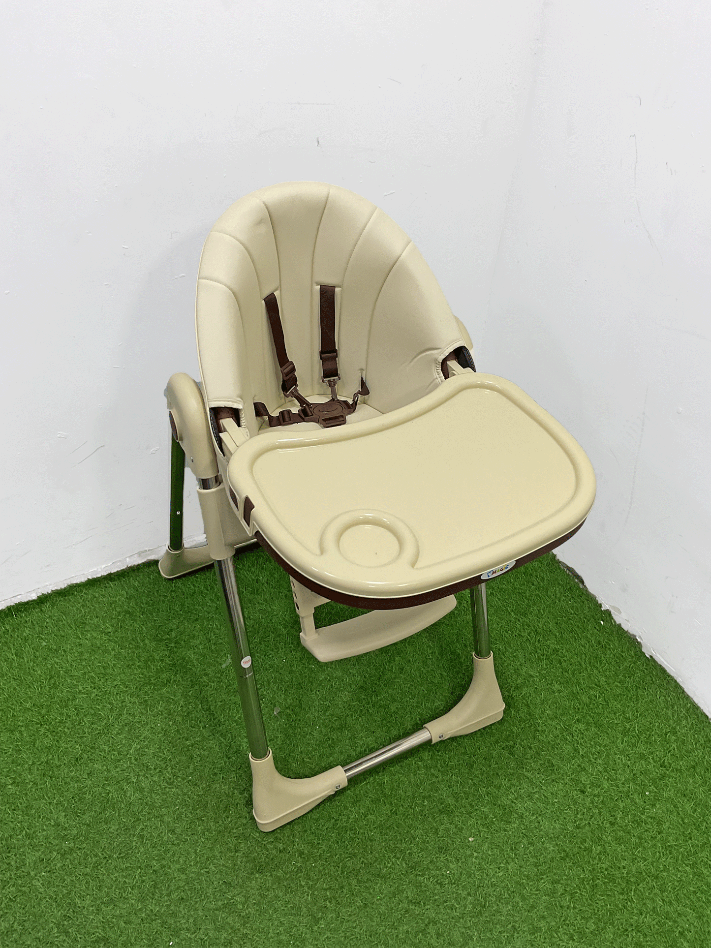 SILLA DE COMER PLEGABLE - KB059053