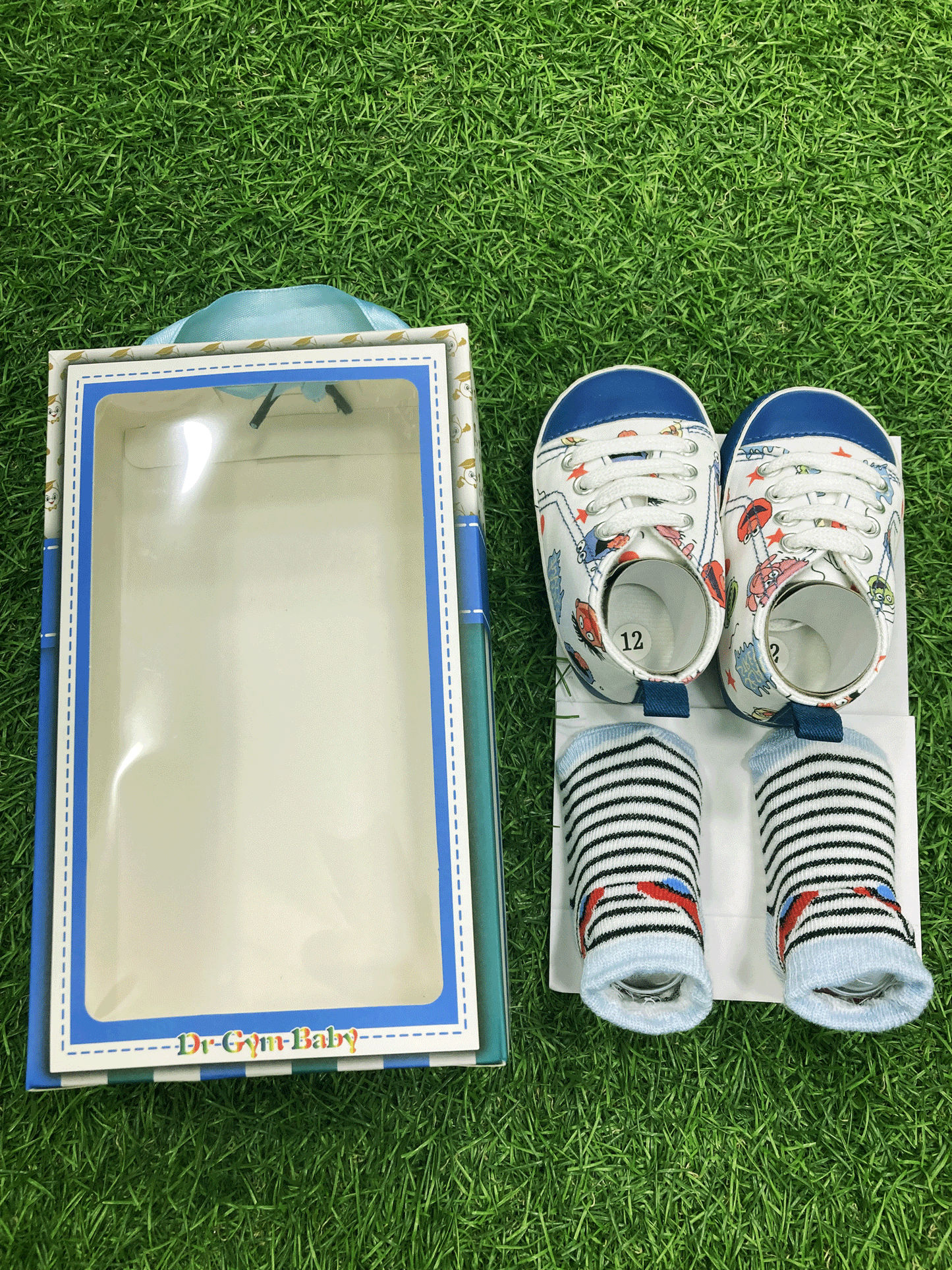 SET DE ZAPATOS Y MEDIAS PARA BEBE - 87072
