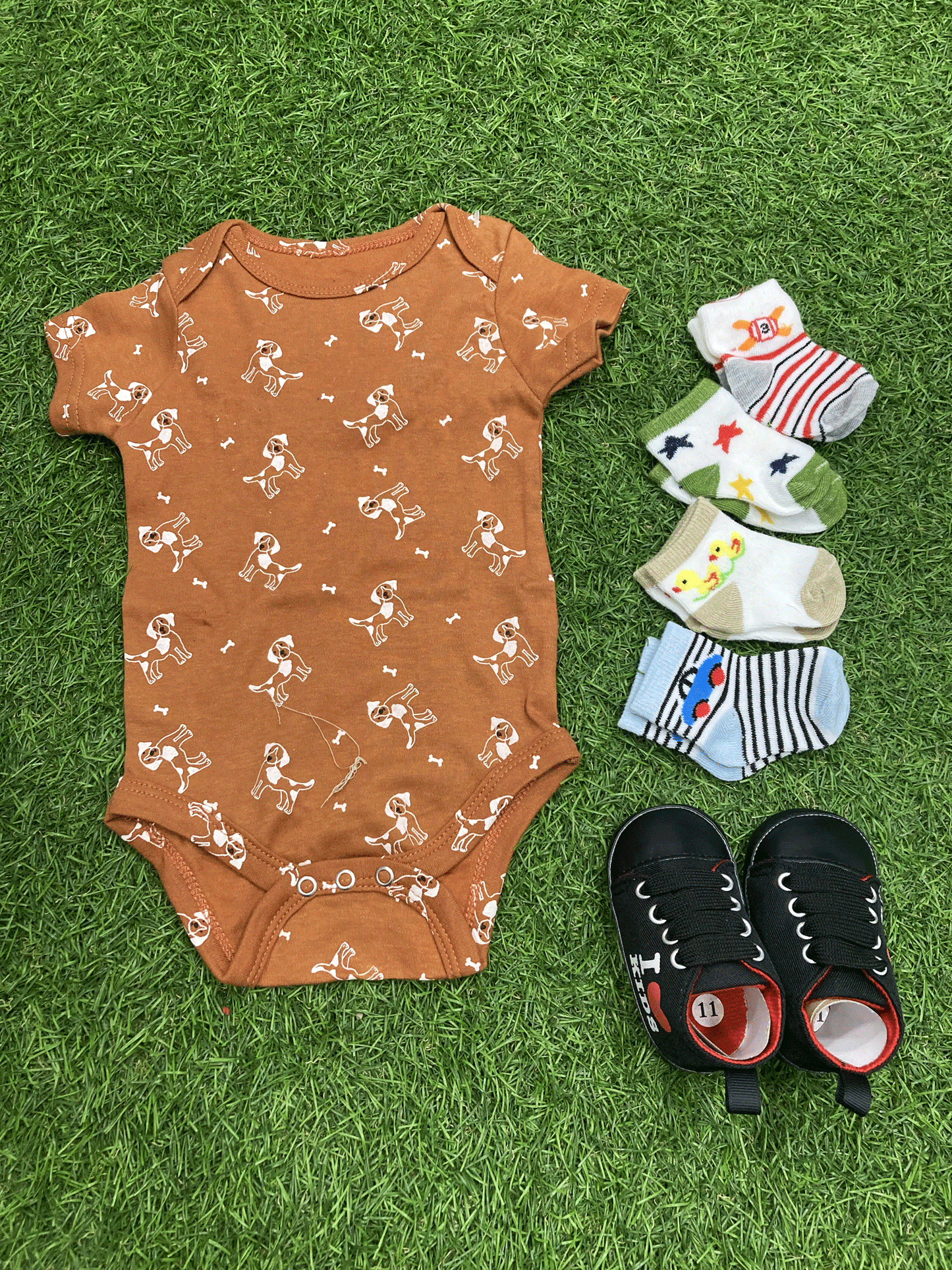 SET DE BODY,ZAPATOS Y MEDIAS PARA BEBE - 87070