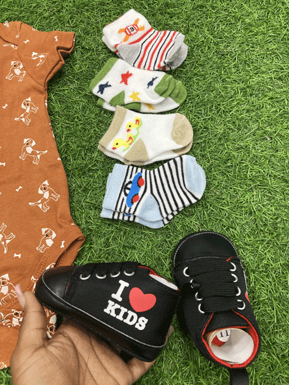 SET DE BODY,ZAPATOS Y MEDIAS PARA BEBE - 87070